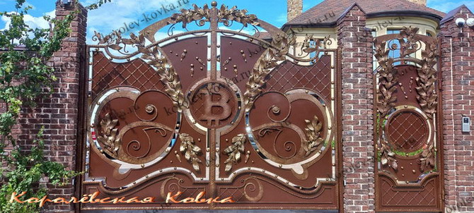 Кованые перила на крыльцо элегантность и прочность в одном