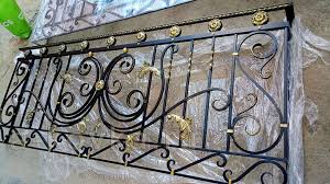 Кованые перила на крыльцо элегантность и прочность в одном